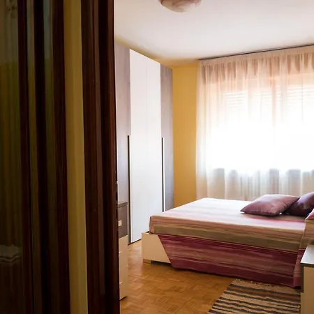 Casa Semia Apartment